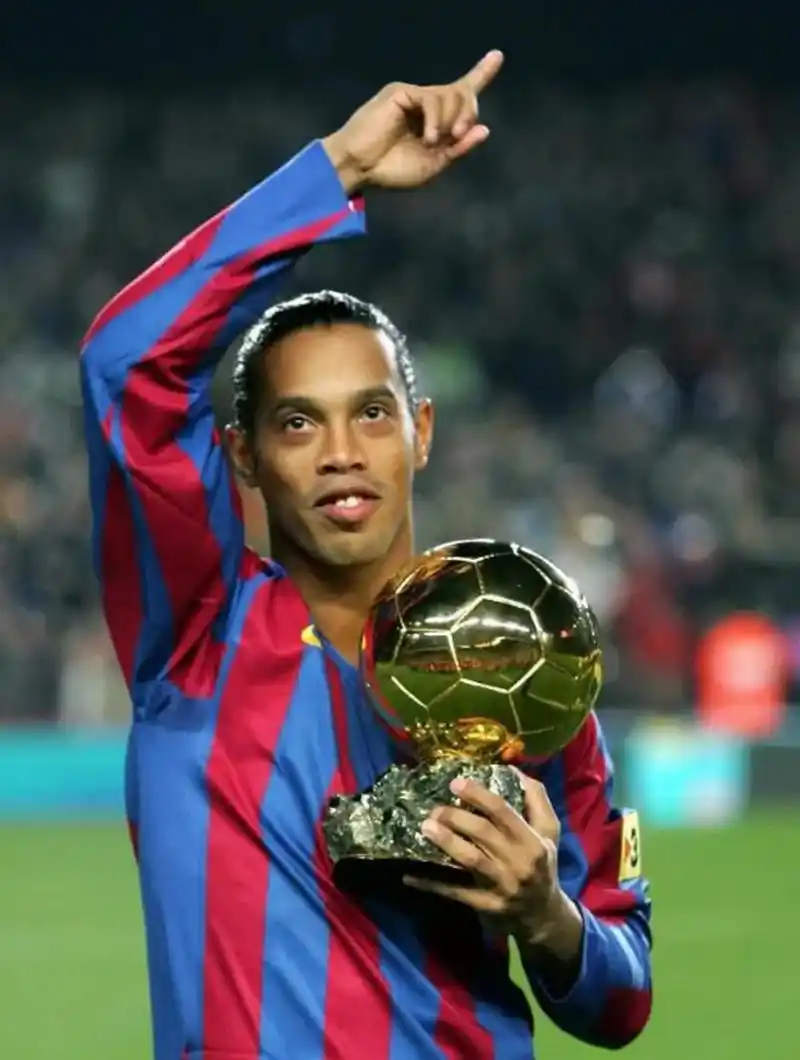 更是对在校 更是对在校