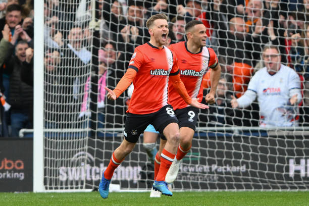 一方面是来 一方面是来